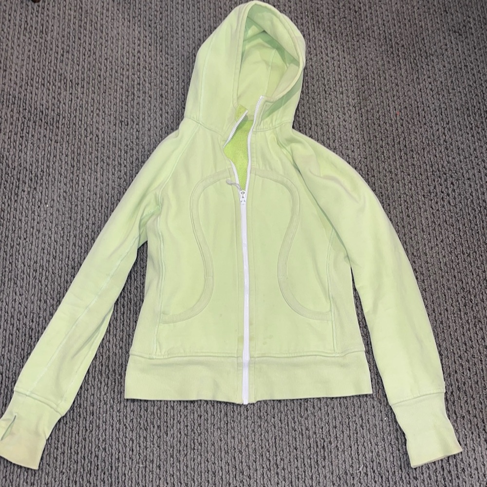 Medium Lulu lemon jacket